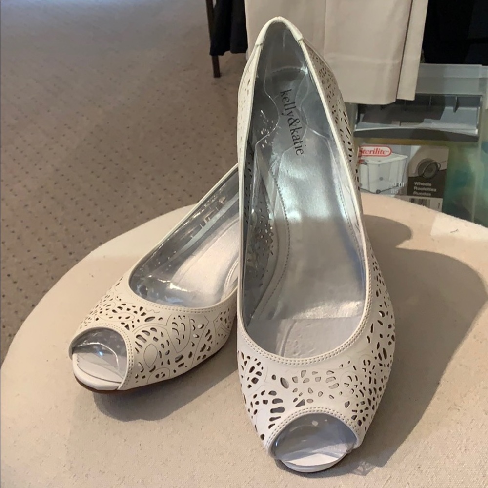 NWT peep toe, wedge shoe